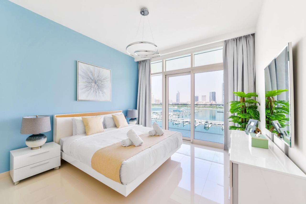 Ultra Luxury Emaar Beachfront - Private Beach And Pool Dubai Eksteriør bilde
